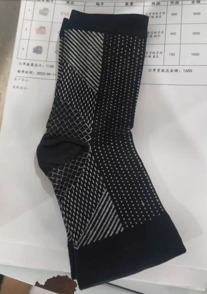 FlexRelief Arch Socks