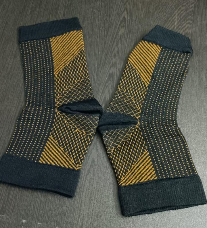 FlexRelief Arch Socks