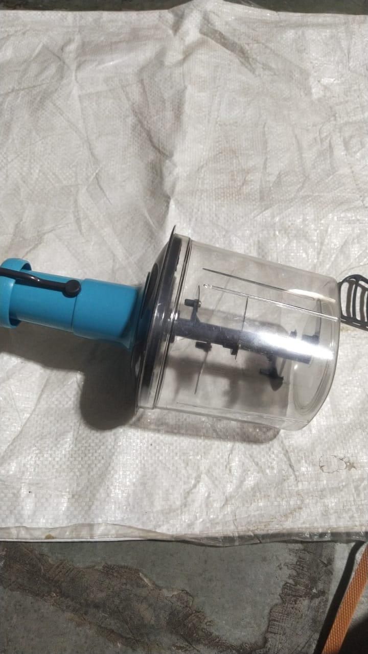 QuickChop Pro – Manual Fruit & Vegetable Chopper